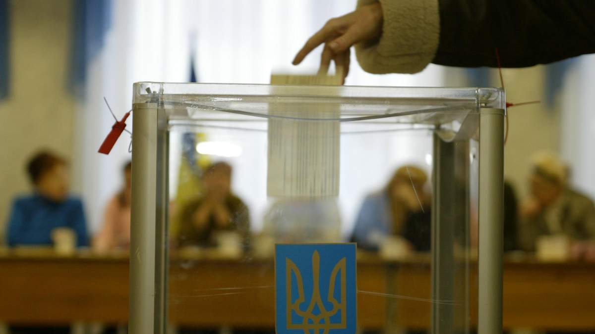 Вибори не можна нічим зупинити, крім надзвичайного стану, – Корнієнко Вибори не можна нічим зупинити, крім надзвичайного стану, – Корнієнко