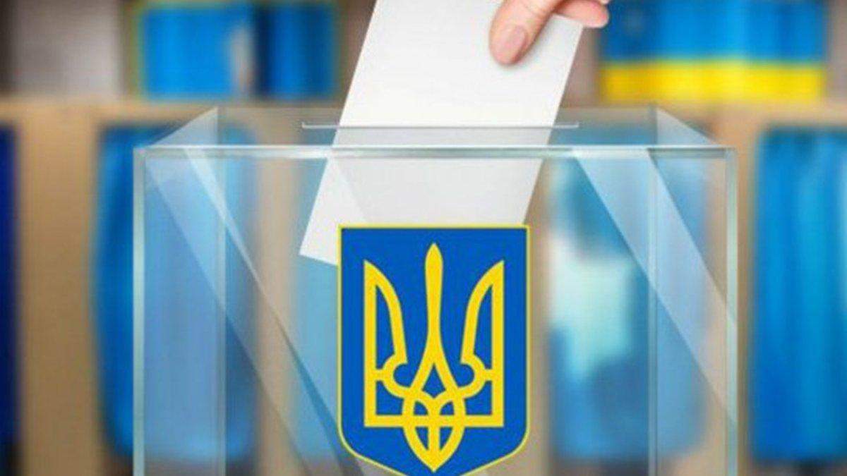 В Одессе полиция накрыла "сетку" по подкупу избирателей В Одессе полиция накрыла "сетку" по подкупу избирателей