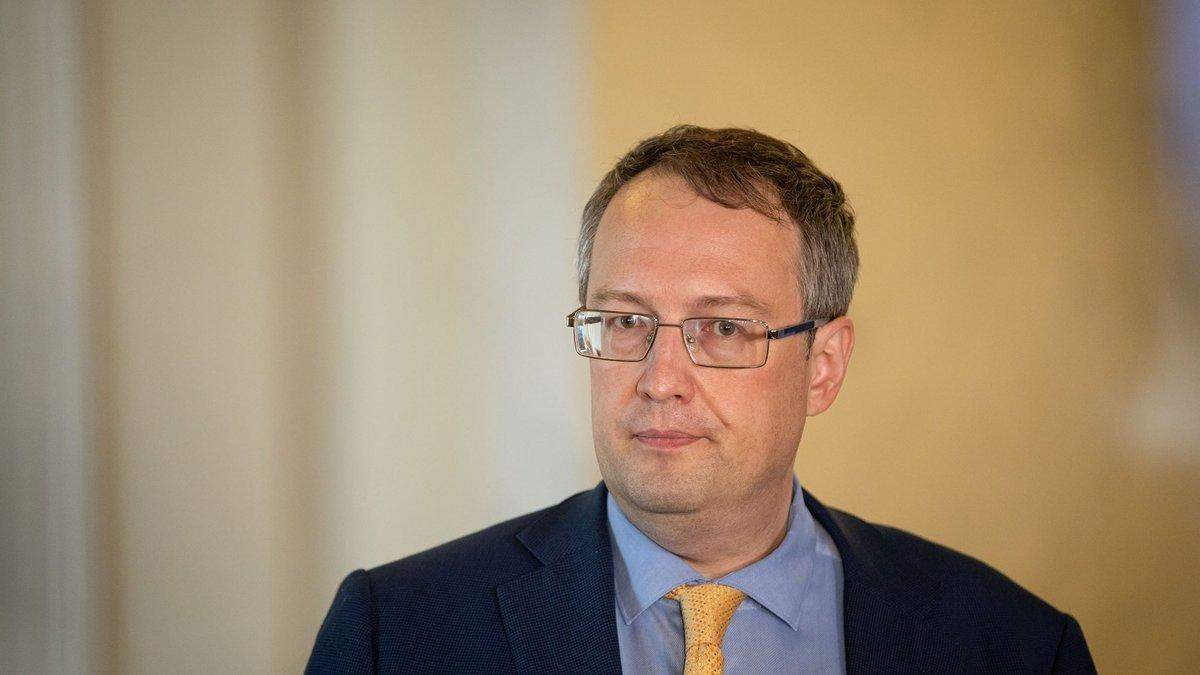 Геращенко назвав місцеві вибори безпечними Геращенко назвав місцеві вибори безпечними