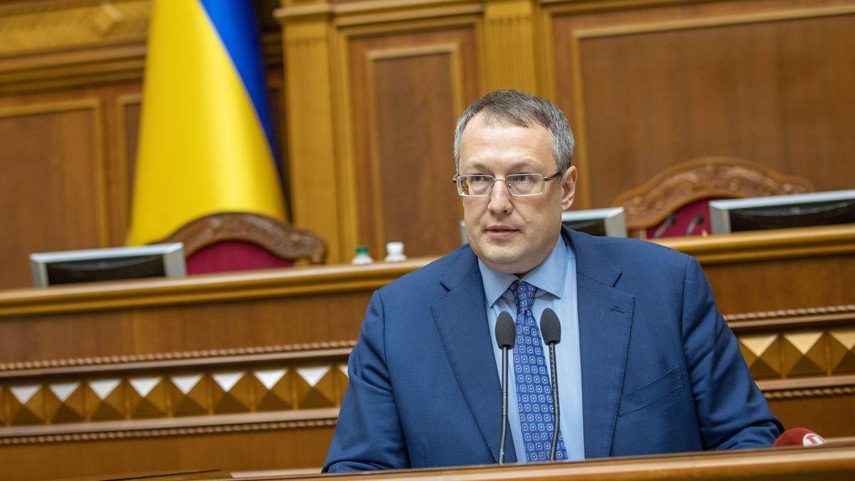 Геращенко назвал наиболее типичные нарушения на местных выборах 2020 Геращенко назвал наиболее типичные нарушения на местных выборах 2020