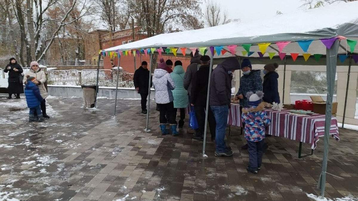 У Дніпрі у день виборів 22 листопада 2020 провели агітаційний ярмарок: поліція відкрила провадження У Дніпрі у день виборів 22 листопада 2020 провели агітаційний ярмарок: поліція відкрила провадження
