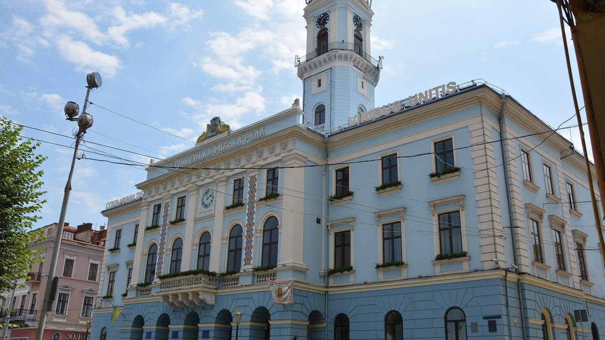 Вибори мера Чернівців - що обіцяють Роман Клічук і Віталій Михайлішин Вибори мера Чернівців - що обіцяють Роман Клічук і Віталій Михайлішин
