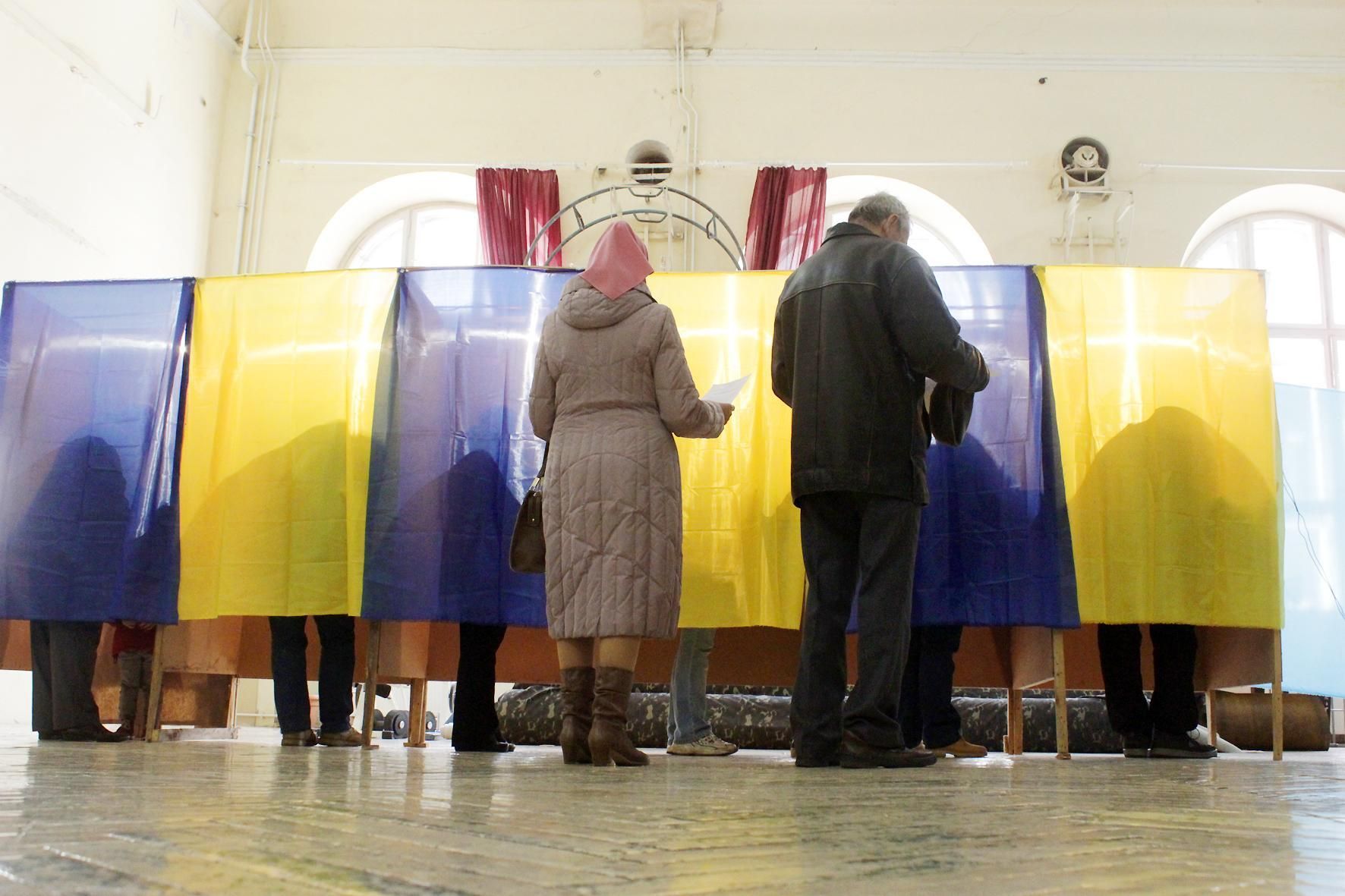 В Окружном админсуде рассмотрят дело об отмене местных выборов в Украине