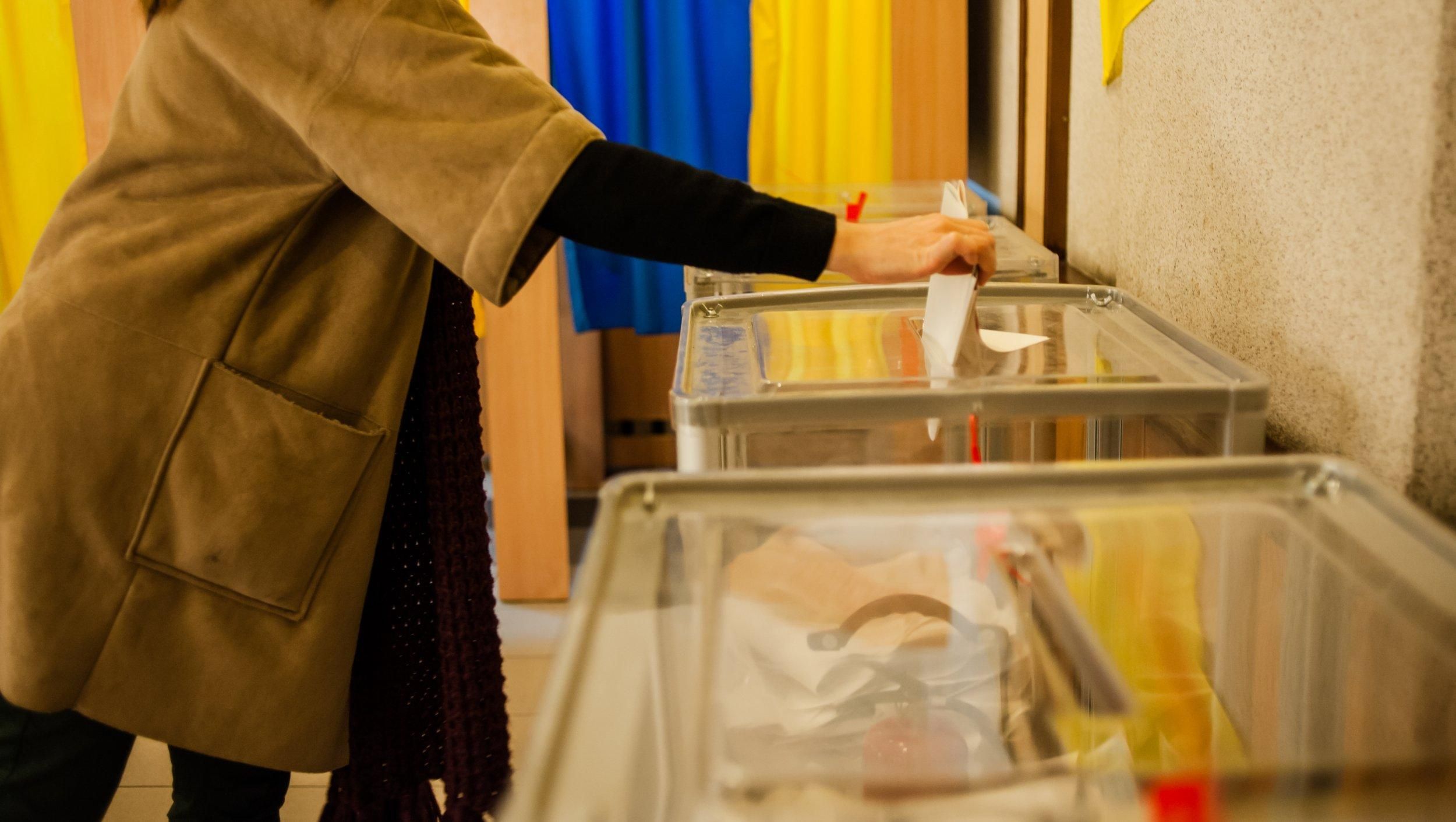 ЦВК затвердила колір і форму бюлетенів на місцевих виборах