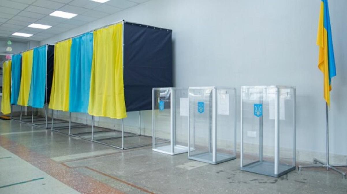 На Луганщині хворим на коронавірус відмовили в голосуванні: деталі