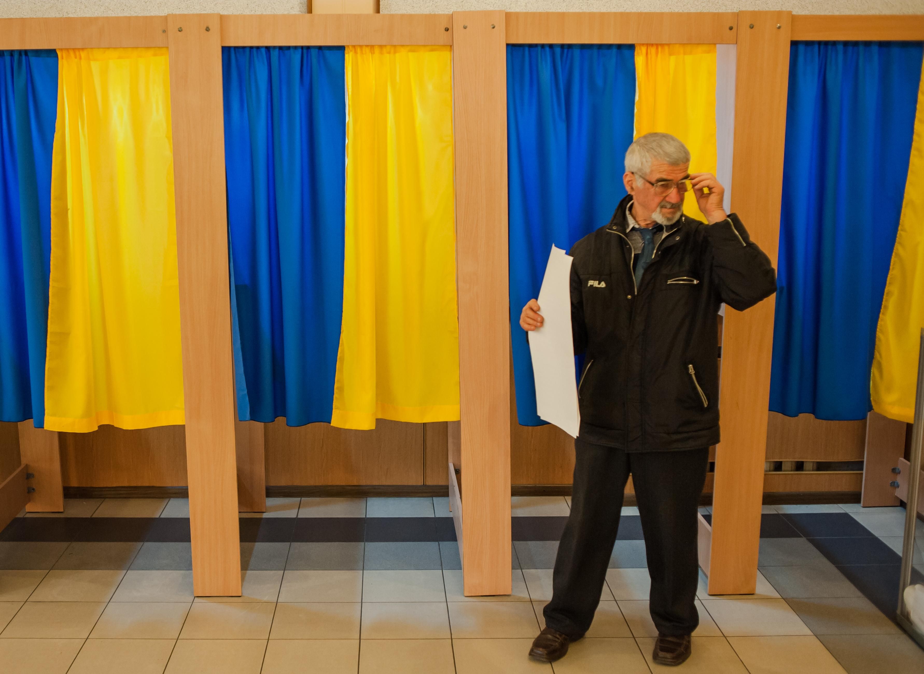 У другому турі виборів візьмуть участь 43,5% українців: опитування
