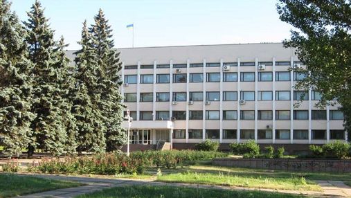 В Мариуполе депутаты проголосовали за приостановку деятельности российских партий