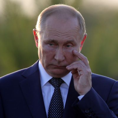 Дивна не тільки права рука, – яка ще частина тіла Путіна викликає здивування