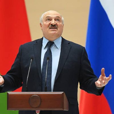 В Беларуси заявили, что снабжают Россию оружием